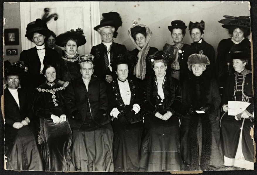Internationale Frauenwahlrechtsaktivistinnen, IWSA congress, London 1909.